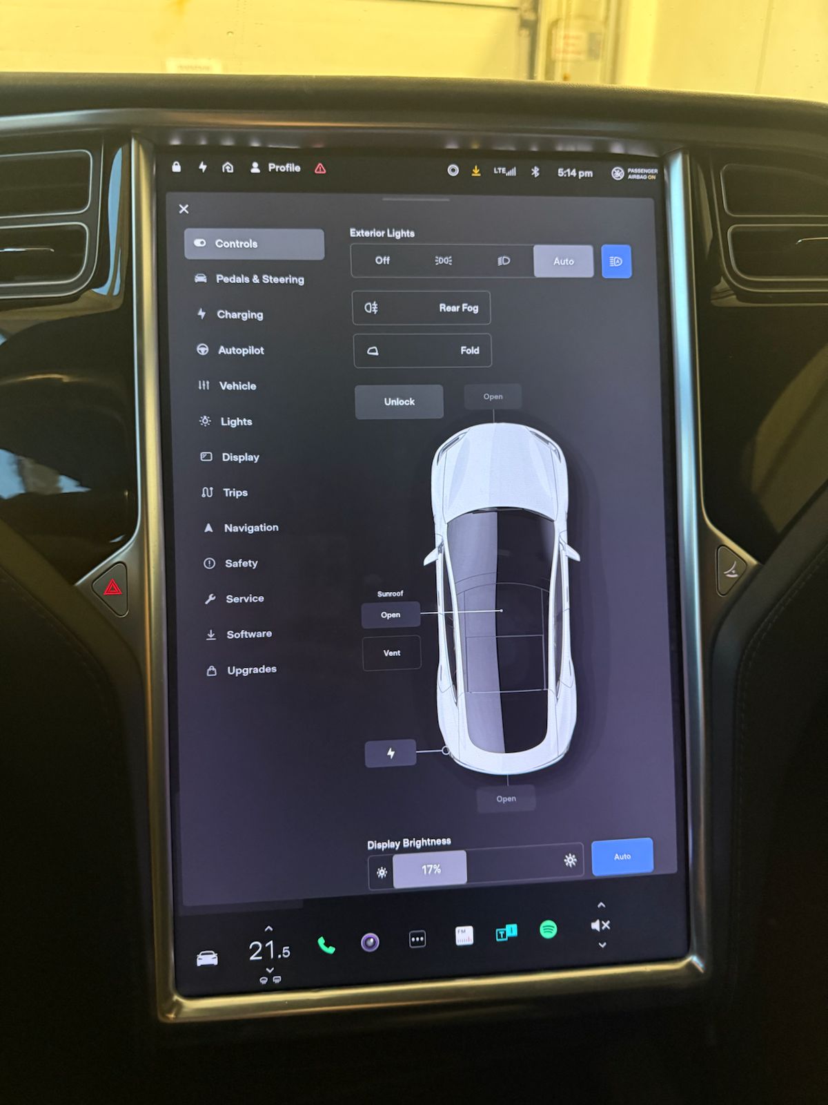 
								Model S 75 red full									