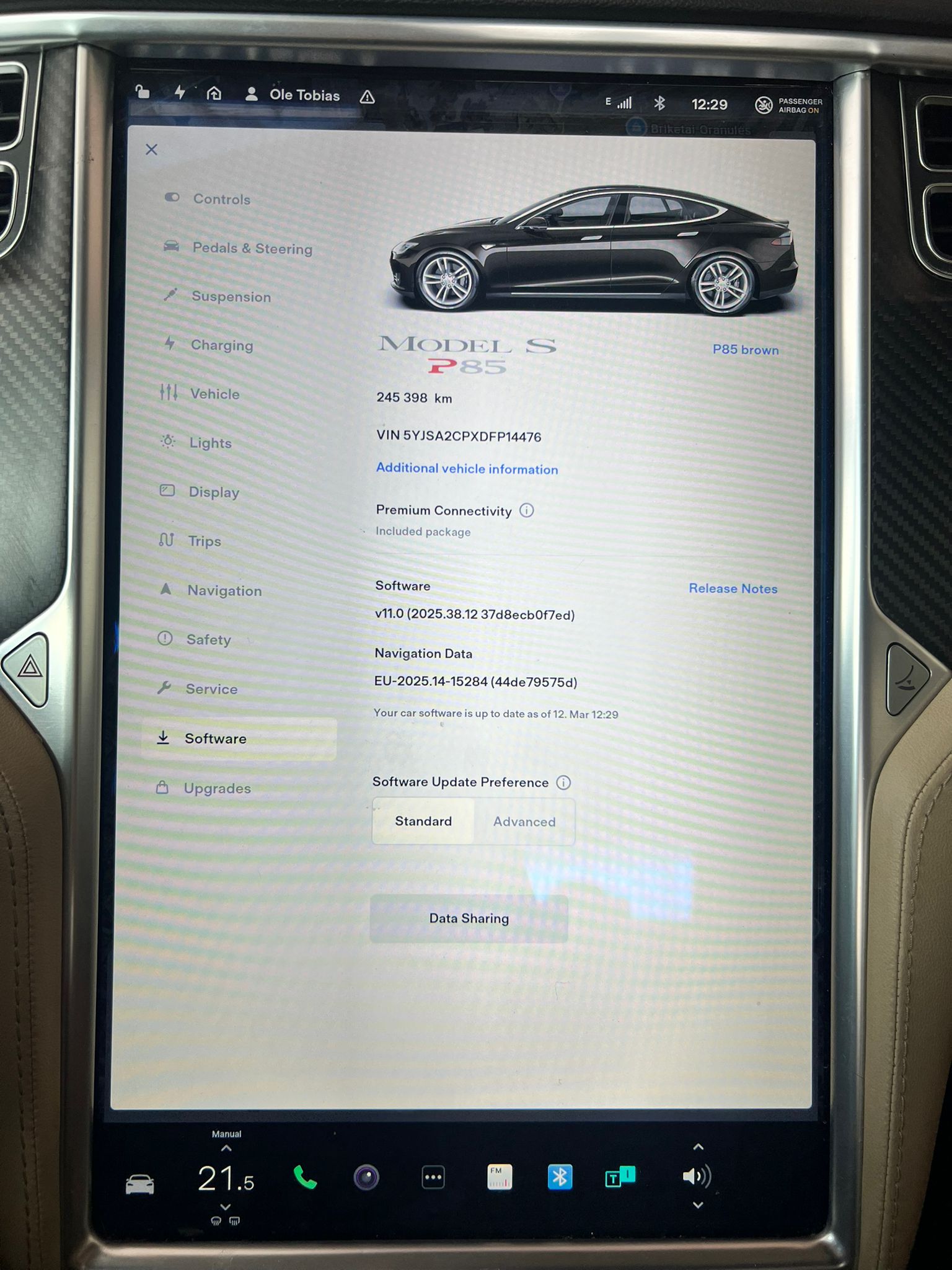 
								Model S P85 full									