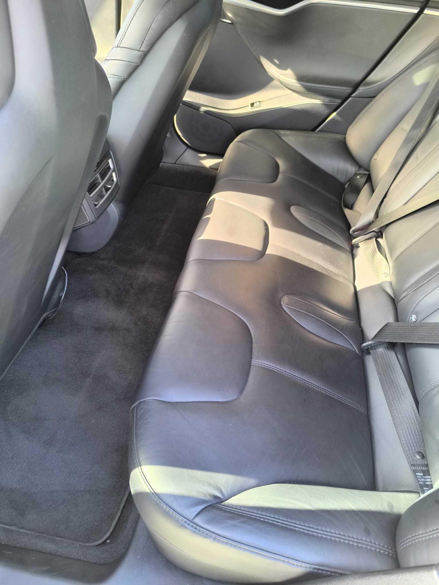 
								Model s 75D black full									