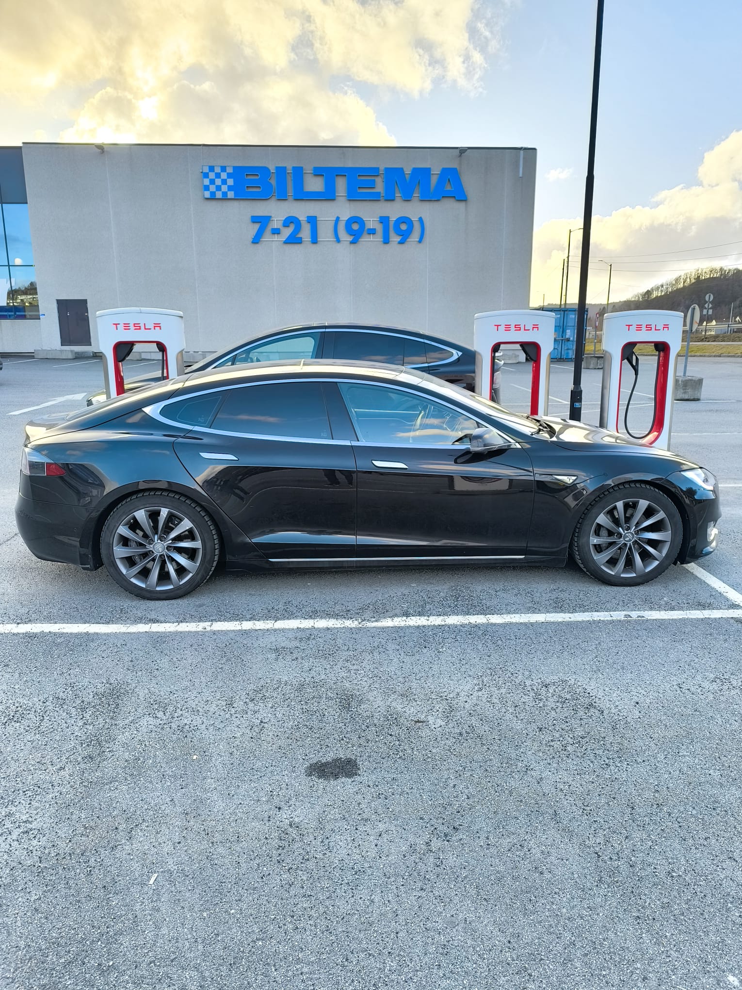 
								Model s 75D black full									