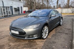 Model S P85 new battery